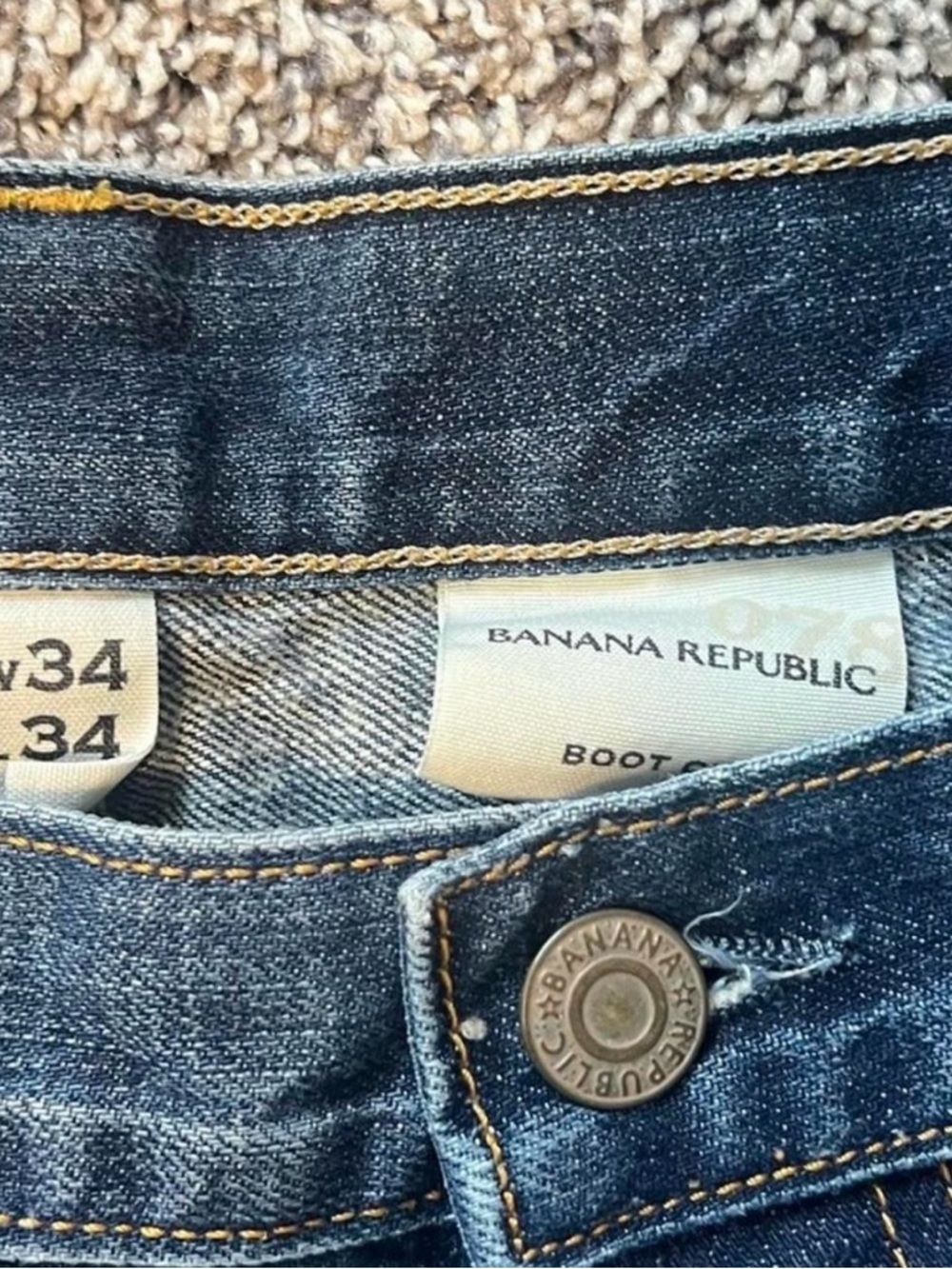 Banana Republic Men’s Dark Blue Bootcut Jeans
